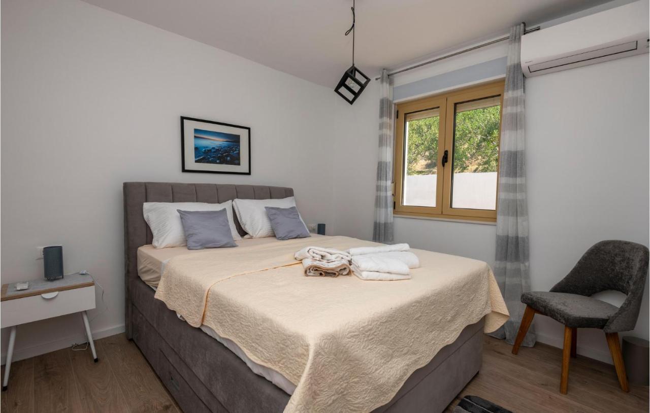 Holiday Home Villetta Belveder Baška Voda Eksteriør billede