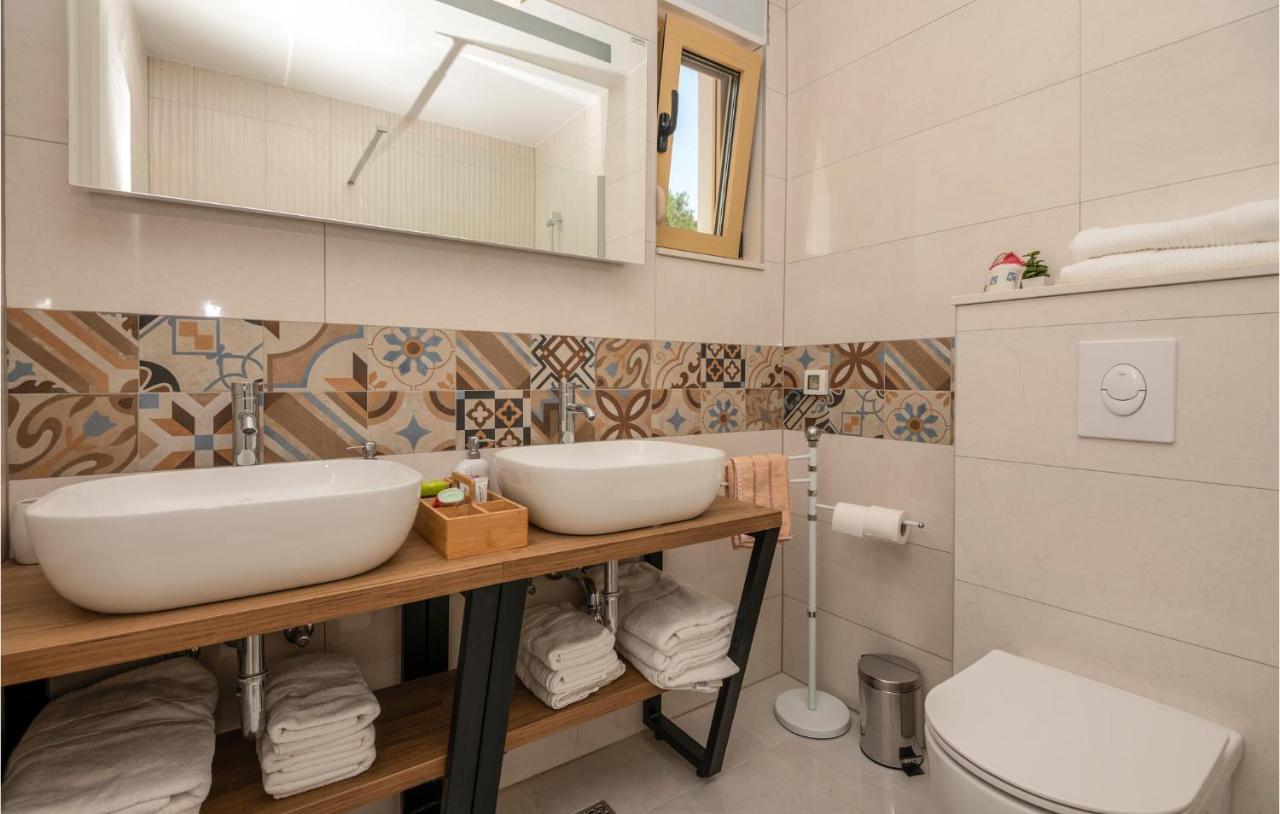Holiday Home Villetta Belveder Baška Voda Eksteriør billede