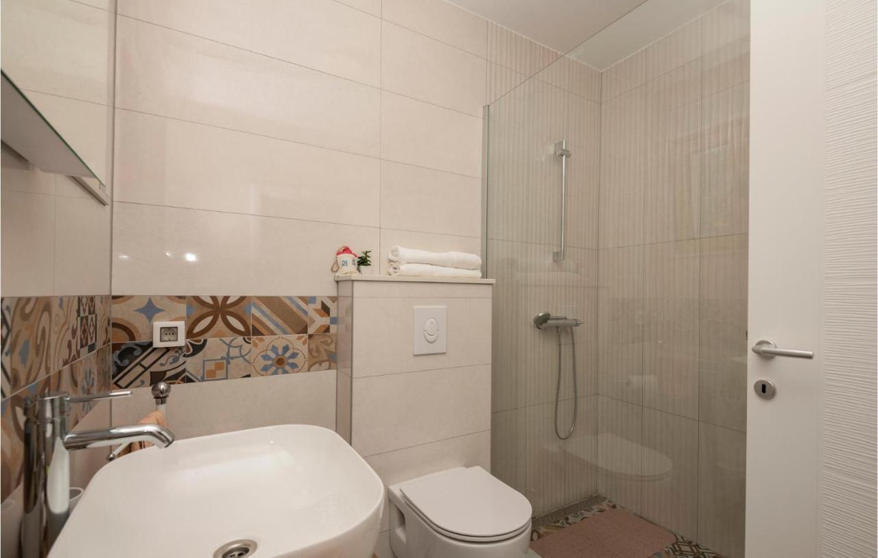 Holiday Home Villetta Belveder Baška Voda Eksteriør billede